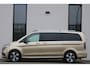 Mercedes-Benz EQV 300 L2 / AMG / New Model / Luchtvering / 7-Persoons / Burmester / Vol Opties / NIEUWSTAAT