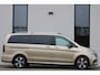 Mercedes-Benz EQV 300 L2 / AMG / New Model / Luchtvering / 7-Persoons / Burmester / Vol Opties / NIEUWSTAAT