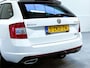 Skoda Octavia Combi 2.0 TSI RS Org NL|Trekhaak|Dealer O.H.|Automaat