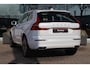 Volvo XC60 T6 Business Pro Twin Engine 340pk | Pano | Stoelverwarming | Memory | Camera | Climate
