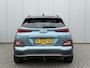 Hyundai Kona Electric EV Premium 64 kWh / 1e eig / 18"Lm velgen met All Season / 3 fase / Dak en Stijlen grijs gewrapt / Fietsdrager montage beugel /