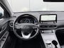 Hyundai Kona Electric EV Premium 64 kWh / 1e eig / 18"Lm velgen met All Season / 3 fase / Dak en Stijlen grijs gewrapt / Fietsdrager montage beugel /