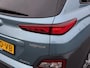 Hyundai Kona Electric EV Premium 64 kWh / 1e eig / 18"Lm velgen met All Season / 3 fase / Dak en Stijlen grijs gewrapt / Fietsdrager montage beugel /