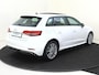 Audi A3 Sportback 40 TFSI e Business edition | Panoramadak | Digital cockpit | Keyless | CarPlay | Achteruitrijcamera | Cruise control | Draadloze telefoonlader |