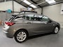 Opel Astra 1.2 Elegance Prachtige auto! | Achteruitrijcamera | Climate Control | Cruise control