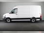 Volkswagen Crafter 35 2.0 TDI L3H2 140 PK | Navigatie via app | Bijrijdersbank | Airco | Side Assist | Inklapbare spiegels | Parkeersensoren voor en achter |