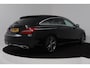 Mercedes-Benz CLA Shooting Brake 180 Business Solution (TREKHAAK, STOELVERWARMING, ACHTERUITRIJCAMERA, PARKEERSENSOREN)