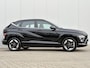 Hyundai Kona Comfort 65.4 kWh EV / All-season banden / Cruise Control / 3-fase laden / Apple Carplay/Android Auto / Airco / Fabrieksgarantie 07-2029 /