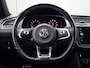 Volkswagen Tiguan 2.0 TSI 4Motion Highline Business R * CARPLAY * GOED ONDERH. !!