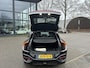 Kia EV6 GT-Line AWD 84 kWh Facelift / Nieuw Model | Warmtepomp | Meridian Audio | Elektrisch Panoramadak | Afneembare Trekhaak | 360° Camera | Elektrische Stoelen met Geheugen | Stoel- & Stuurverwarming | Head-Up Display | Kia Garantie tot 2035 | Origineel NL-Auto | 1e Eigenaar / 7000KM!