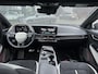 Kia EV6 GT-Line AWD 84 kWh Facelift / Nieuw Model | Warmtepomp | Meridian Audio | Elektrisch Panoramadak | Afneembare Trekhaak | 360° Camera | Elektrische Stoelen met Geheugen | Stoel- & Stuurverwarming | Head-Up Display | Kia Garantie tot 2035 | Origineel NL-Auto | 1e Eigenaar / 7000KM!
