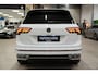 Volkswagen Tiguan 1.5 TSI R-Line * Pano - 20" - Keyless - Camera - IQ Light - Blind Spot - Standkachel *