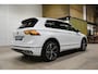 Volkswagen Tiguan 1.5 TSI R-Line * Pano - 20" - Keyless - Camera - IQ Light - Blind Spot - Standkachel *