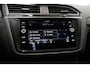 Volkswagen Tiguan 1.5 TSI R-Line * Pano - 20" - Keyless - Camera - IQ Light - Blind Spot - Standkachel *
