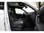 Volkswagen Tiguan 1.5 TSI R-Line * Pano - 20" - Keyless - Camera - IQ Light - Blind Spot - Standkachel *