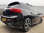 Volkswagen Golf 1.5 eTSI 2022 R-LINE DSG PANO ACC SIDE-ASSLEDER ALCANTARA