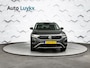 Volkswagen T-Roc 1.5 TSI Life Business DSG Automaat | Climate Control | Parkeersensoren voor + achter | 17'' L.M. Velgen