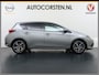 Toyota Auris 1.8I Hybrid AUT. Panodak Trekhaak Navi LED Ecc Camera Cruise Control Pdc Lmv 17" Lane Assist Privacy Glas Isofix Bluetooth DAB Led Regen-Lichtsensor Keyless Dealeronderhouden