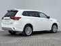 Mitsubishi Outlander 2.4 PHEV Automaat Intense / 1500 kg trekgewicht / Plug-in / Keyless / Apple carplay & Android auto / Climate control / Cruise control