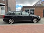 Toyota Avensis Wagon 2.4 VVTi Executive AUTOMAAT Clima Cruise Leer StoelVerwarming
