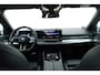 BMW 5-Serie 530e xDrive M-Sport Pro | Shadowline | Widescreen | HUD | Harman/Kardon | Elek. Trekhaak | Stoel-Stuurverw. | Nav+App.C | Adapt. Cruise | Elek. Klep | Sfeerverl. V