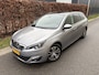 Peugeot 308 SW 1.2 PureTech Allure / PANORAMADAK / NAVI / CRUISE