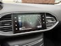 Peugeot 308 SW 1.2 PureTech Allure / PANORAMADAK / NAVI / CRUISE