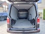 Volkswagen Transporter 2.0 TDI L2H1 Highline | Black Edition | Leer