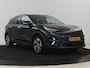 Kia Niro EV e-Niro ExecutiveLine 64 kWh | Leder | Stoelventilatie | Adaptive cruise | Camera | Warmtepomp | Trekhaak | Achterbankverwarming | Carplay | Full LED | Keyless | Navigatie | JBL Sound