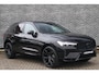 Volvo XC60 2.0 T8 Plug-in hybrid AWD Plus Black Edition | Adaptieve Cruise Control | Panoramadak | Trekhaak | Stoel-/Stuur-/Voorruitverwarming | Dodehoek Detectie | 360° Parkeercamera | Harman Kardon Audio |