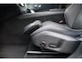 Volvo XC60 2.0 T8 Plug-in hybrid AWD Plus Black Edition | Adaptieve Cruise Control | Panoramadak | Trekhaak | Stoel-/Stuur-/Voorruitverwarming | Dodehoek Detectie | 360° Parkeercamera | Harman Kardon Audio |