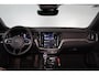 Volvo S60 Recharge T6 AWD Plus Bright - Panorama/schuifdak - Sportstoelen - IntelliSafe Assist & Surround - Parkeercamera achter - Parkeersensoren voor & achter - Elektr. bedienb. voorstoelen met geheugen - Elektr. inklapbare trekhaak - 18' LMV
