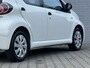 Toyota Aygo 1.0 VVT-i Now 5-deurs | Trekhaak | Airco | NL auto