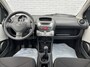 Toyota Aygo 1.0 VVT-i Now 5-deurs | Trekhaak | Airco | NL auto