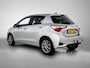 Toyota Yaris 1.5 VVT-i Dynamic | 1e Eigenaar | NIEUW GELEVERD & ONDERHOUDEN | Trekhaak | Camera |