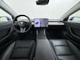 Tesla Model 3 RWD SR plus 325PK SOH 93% Lmv 18" AutoPilot FSD Leder Panoramadak Adaptive-Cruise Camera's Elektr.-Stuur+Stoelen+Spiegels+Geheugen+Easy-Entry+Verwarmde stoelen Park assistent Pdc WIFI Lane-Assist Speed-Assist Navi LED Comfortstoelen ACC DAB Voorverwarmen interieur via App Keyless One-Pedal-Drive Origineel Nederlandse auto tot 11kw laden thuis!