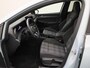 Volkswagen Golf 1.5eHybrid 200kW/272PK GTE · Panoramadak · Camera + Parkeersensoren · Trekhaak · Garantie tot februari 2030 of 100000km · TOPDEAL