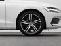 Volvo V60 2.0 B3 Momentum Advantage | CAMERA | STOEL- EN STUURVERW. | TREKHAAK