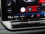 Volkswagen Tiguan 1.5eHybrid 200kW/272PK R-Line DSG · Panoramadak · Trekhaak · Massagefunctie · Garantie t/m 19-02-2030 of 100000km.