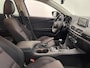 Mazda 3 1.5 TS Navigatie Clima Cruise Control Parkeersensoren Stoelverwarming Bluetooth LM velgen apk t/m 10/2026