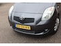 Toyota Yaris 1.3 VVTi Sol, 1e Eigen. NL, Lage km stand, Airco, all season banden, radio cd, isofix, prijs incl. nieuwe apk, beurt en 3 maanden garantie