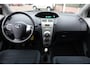 Toyota Yaris 1.3 VVTi Sol, 1e Eigen. NL, Lage km stand, Airco, all season banden, radio cd, isofix, prijs incl. nieuwe apk, beurt en 3 maanden garantie