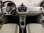 Volkswagen Up! 1.0 High Up Sport (AIRCO, BLUETOOTH, SPORTSTOELEN, GETINT GLAS, LM VELGEN, MULTIFUNCTIONEEL STUURWIEL, NIEUWSTAAT)