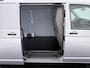 Volkswagen Transporter 2.0 TDI 110 PK L2H1 28 Economy Business | Airco | Elektrisch pakket | Cruise control | Carplay | Trekhaak | Laadruimte betimmering |