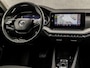Skoda Octavia Combi 1.0 TSI Sportline Automaat (VIRTUAL COCKPIT, APPLE CARPLAY, GROOT NAVI, SFEERVERLICHTING, STOELVERWARMING, CAMERA, KEYLESS, GETINT GLAS, TREKHAAK, NIEUWSTAAT)