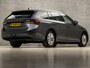 Skoda Octavia Combi 1.0 TSI Sportline Automaat (VIRTUAL COCKPIT, APPLE CARPLAY, GROOT NAVI, SFEERVERLICHTING, STOELVERWARMING, CAMERA, KEYLESS, GETINT GLAS, TREKHAAK, NIEUWSTAAT)