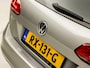 Volkswagen Golf Variant 1.2 TSI Sportline (NAVIGATIE, CLIMATE, STOELVERWARMING, SPORTSTOELEN, PARKEERSENSOREN, GETINT GLAS, CRUISE, NIEUWSTAAT)