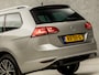 Volkswagen Golf Variant 1.2 TSI Sportline (NAVIGATIE, CLIMATE, STOELVERWARMING, SPORTSTOELEN, PARKEERSENSOREN, GETINT GLAS, CRUISE, NIEUWSTAAT)