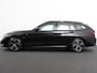 BMW 3-Serie Touring 330e Touring M Sport PHEV | DEMO ! | Navigatie | Climate Control | Lichtmetalen velgen | LED | Virtual Cockpit | Parkeersensoren Voor en Achter | Achteruitrijcamera | Apple carplay/ Android auto | Stoelverwarming | Stuur verwarming | Elektrische achterklep Prijs Incl. BOVAG Garantie