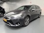 Toyota Avensis Touring Sports 1.8 VVT-i Dynamic Automaat, Nette NL Auto van de 1e eigenaar slechts 98000km! inclusief Trekhaak